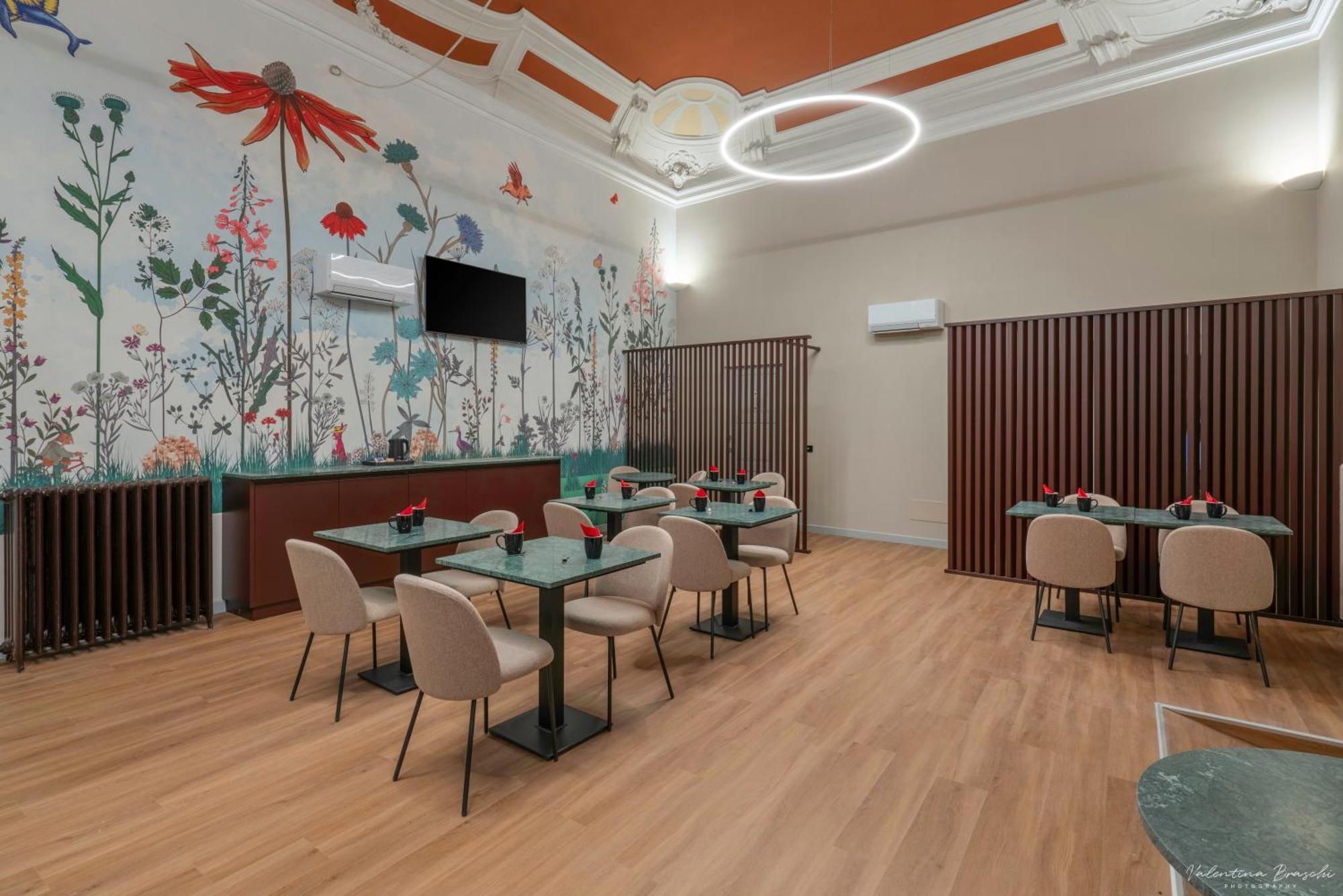 Hotel Adamas Флоренция Экстерьер фото
