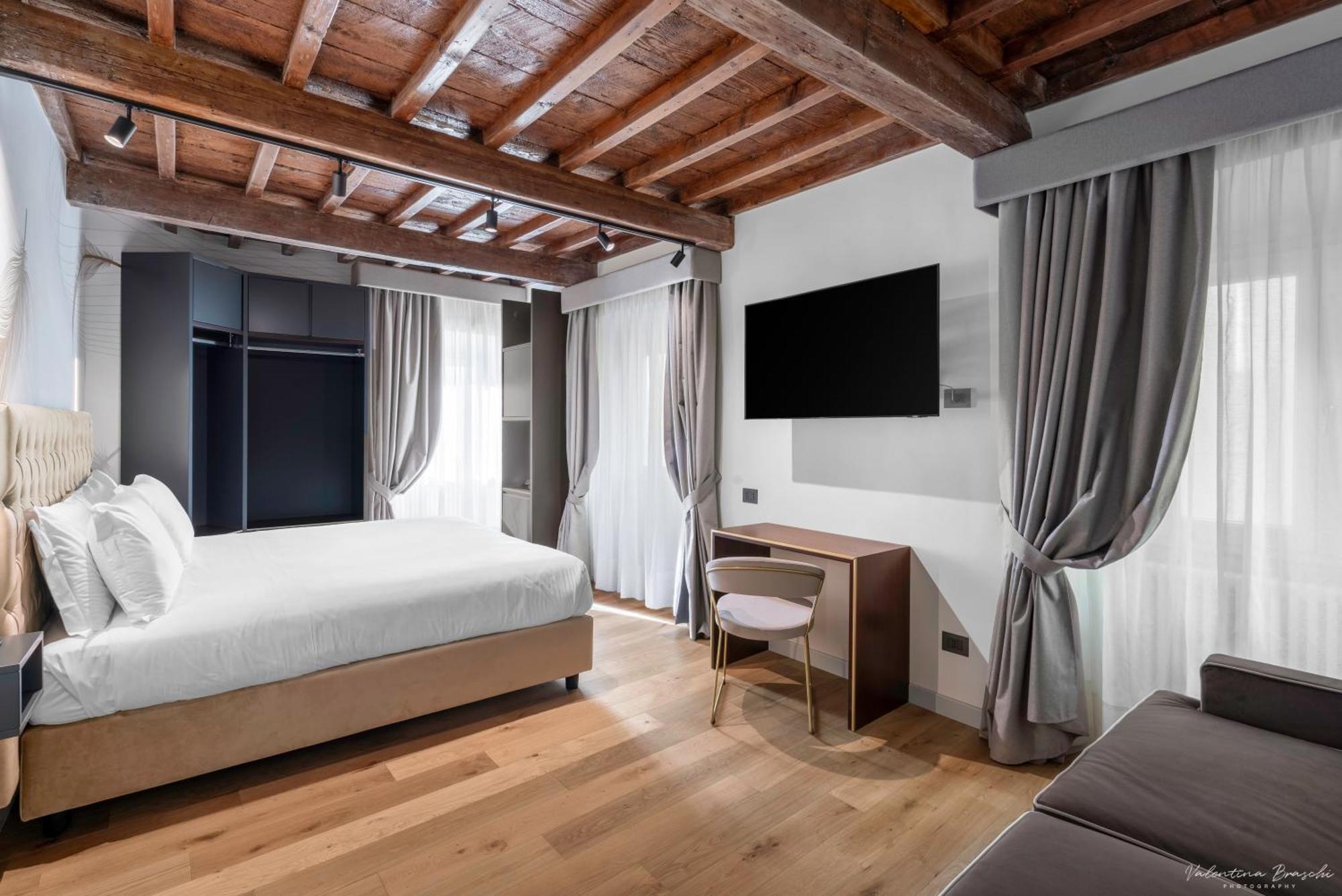Hotel Adamas Флоренция Экстерьер фото
